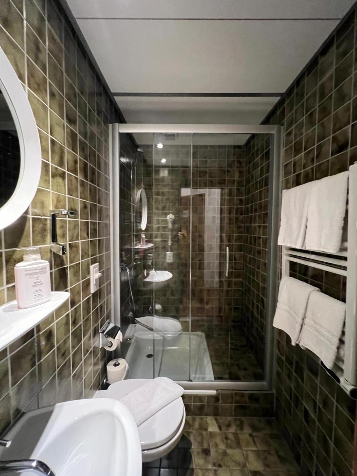 Hotel Croce Federale بيلينزونا المظهر الخارجي الصورة